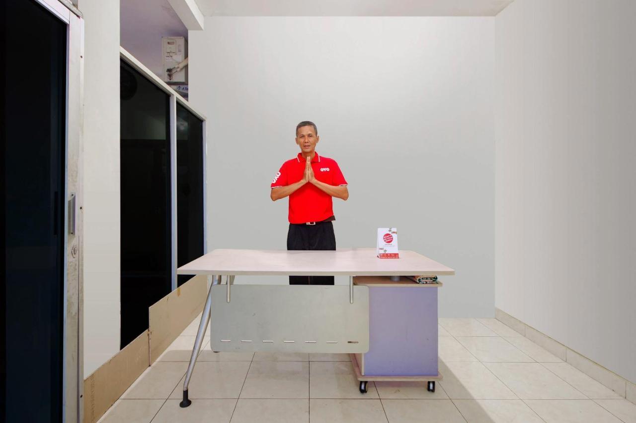 Oyo 3083 D Kost 3 Syariah Hotel Yogyakarta Eksteriør billede